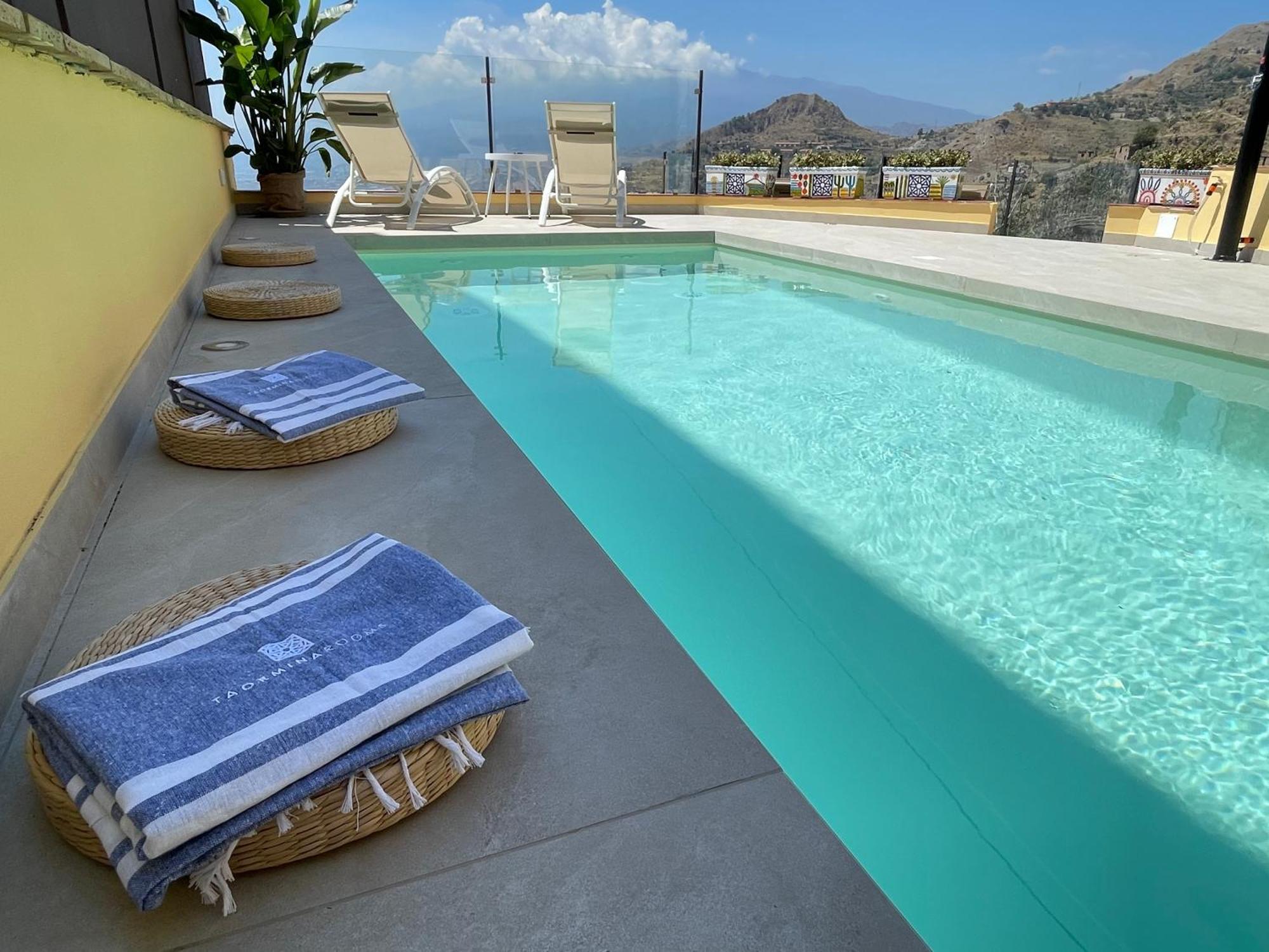 Villa Da Vinci Luxury Panoramic Apartments - Taormina Rooms Collection Exterior photo